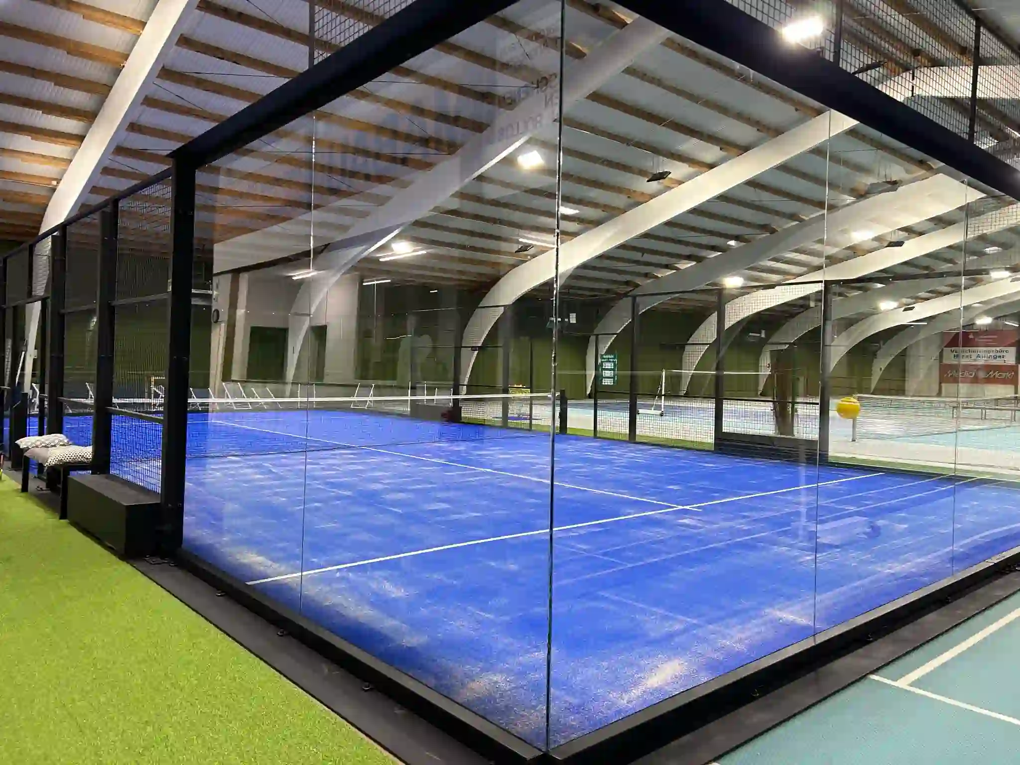 Tennishalle Berg in Deutschland